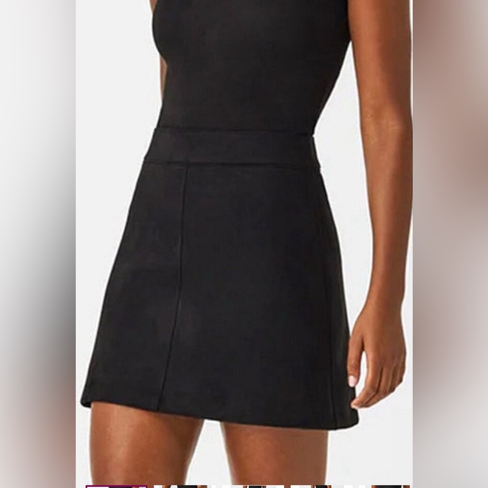 NWOT SPANX faux suede skort, black size XL
